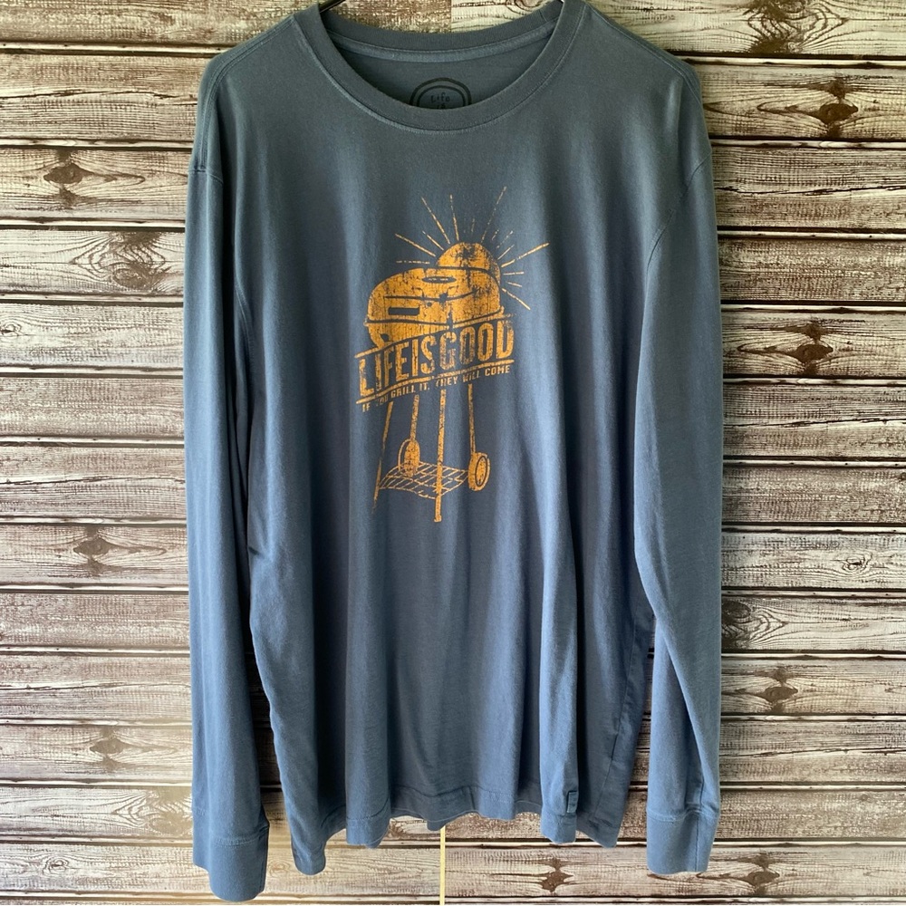 Life Is‎ Good Men's Long-Sleeved Graphic Tee Size L